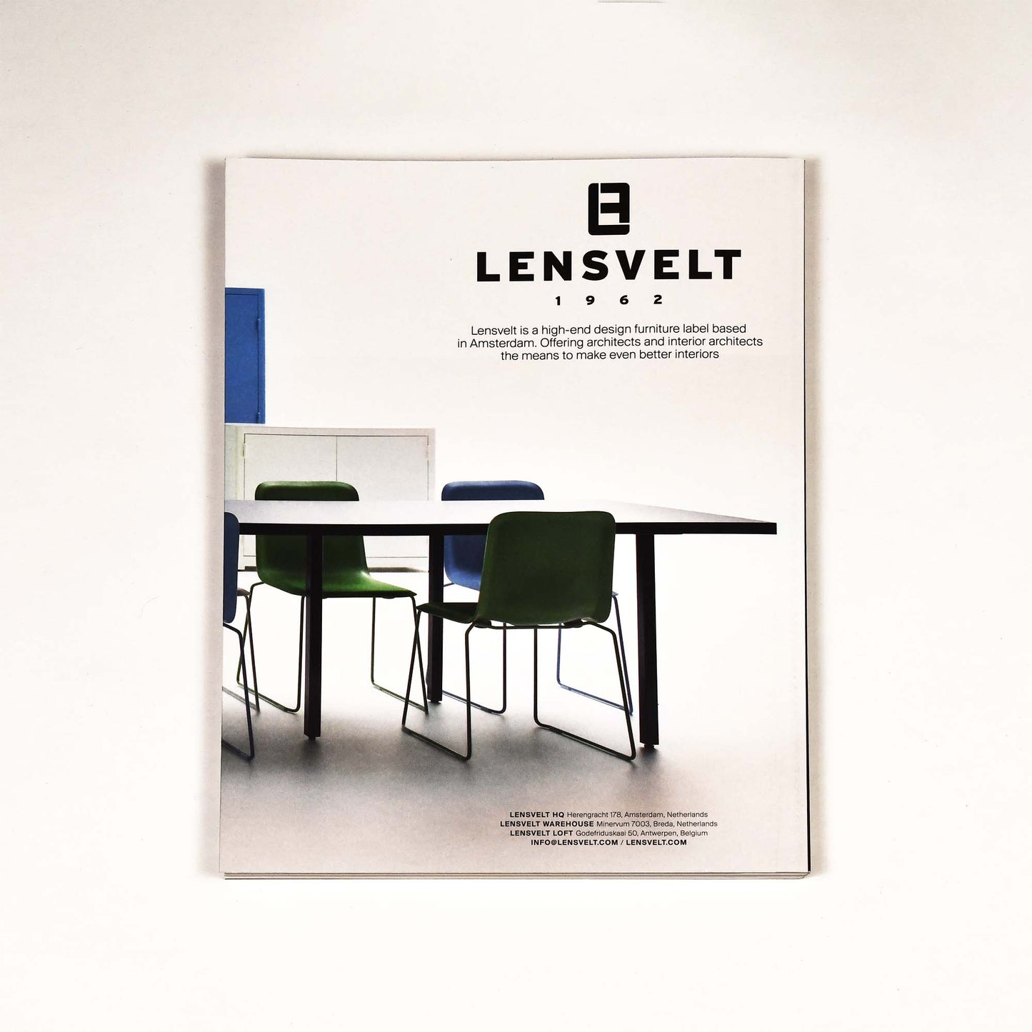 [Public Knowledge] 'The Little of Things' ザ・リトル・オブ・シングス - The Desk ザ・デスク , MacGuffin Magazine Nº 8 (2020)