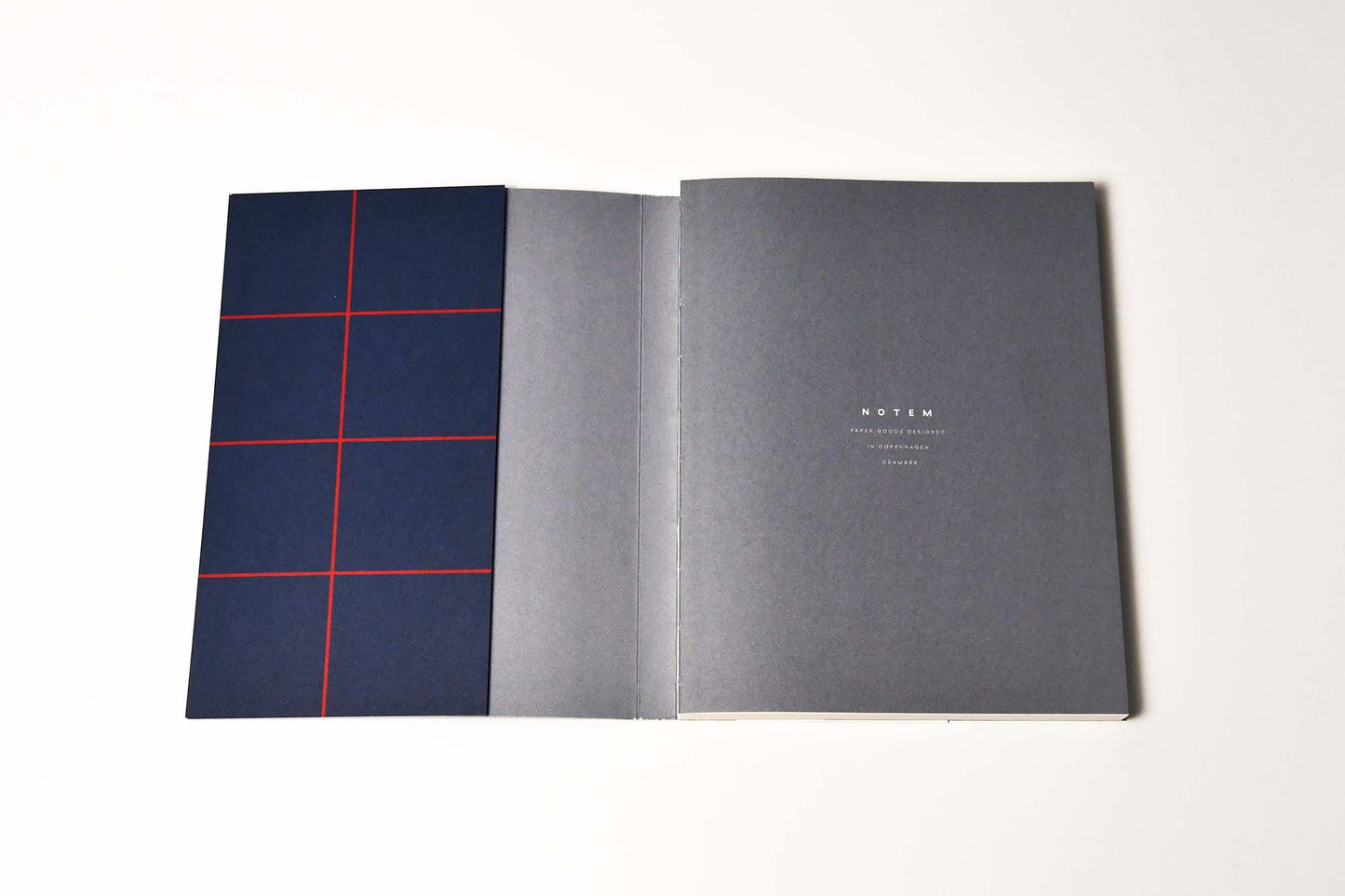 [NOTEM] UMA フラット ノート ミディアム - ダークブルー